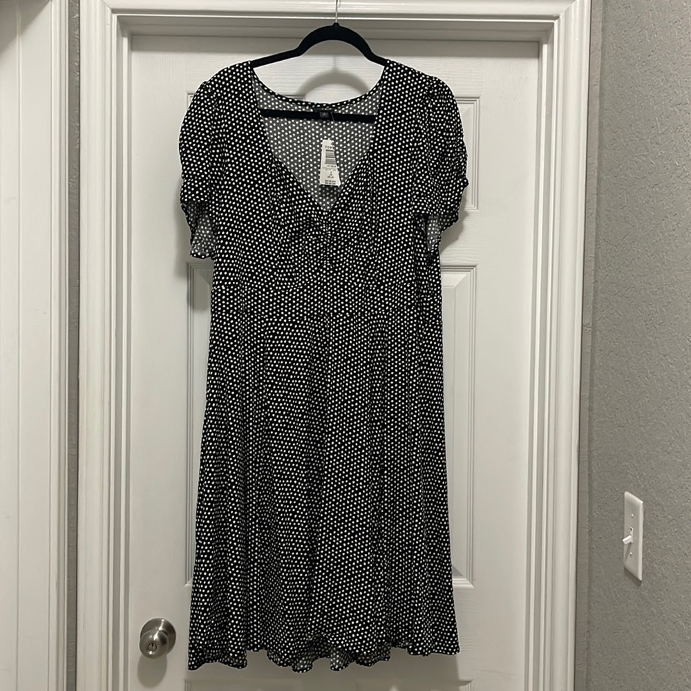 Torrid skater girl plk dot dress! NEW WITH TAGS! Never Worn!